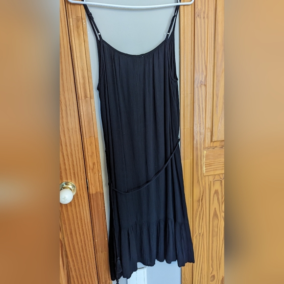 H&M black cami dress with waist cord - Picture 4 of 4